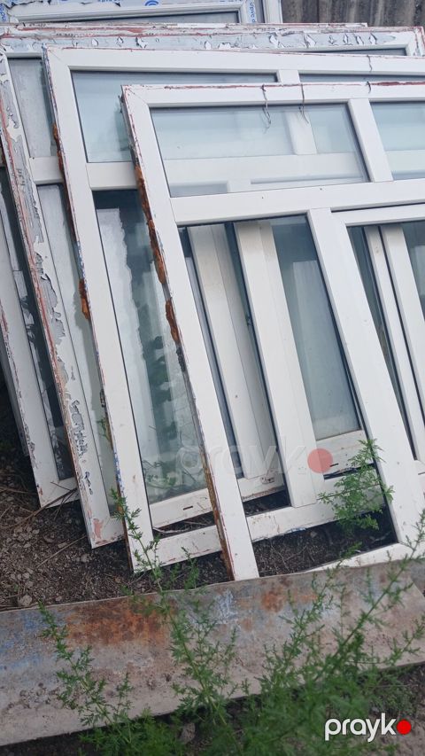 PVC (plastik) pəncərə çərçivələri və şüşə paketlər - Material: ağ — Quba