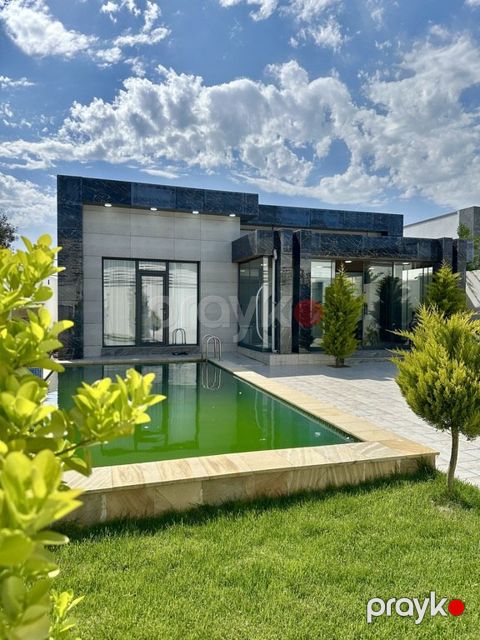 Satılır 4 otaqlı həyət evi/bağ evi 180 m² — Bakı