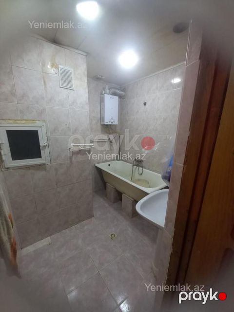 Satılır 2 otaqlı Bina evi menzil (Köhnə tikili), 65 m², Xətai rayonu — Bakı