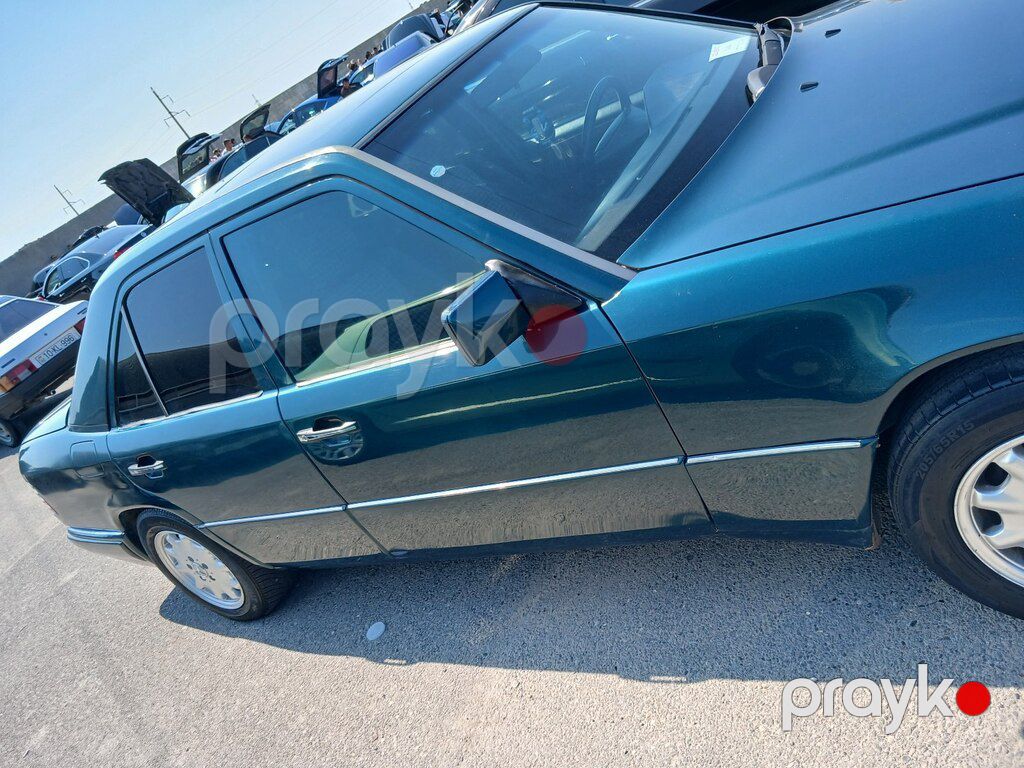 Mercedes E 200, 2.0 L, 1994 il, 450 533 km — Avtomobillər, Bakı (3)