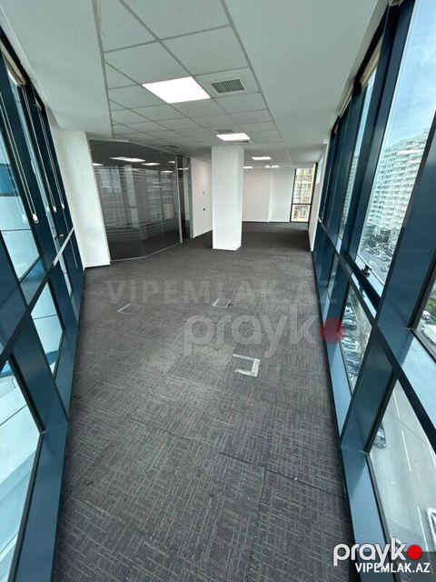 Yasamal rayonunda 13 otaqlı Ofis Kirayə verilir, 600 m² — Bakı
