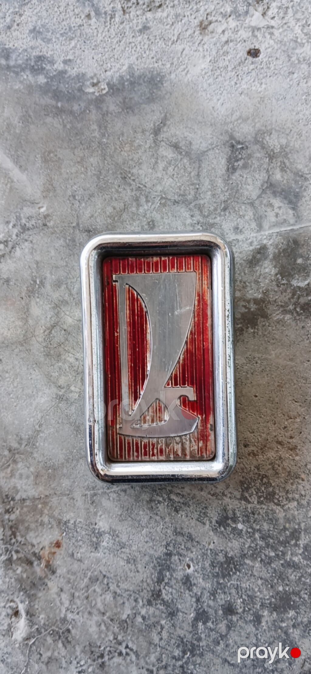 Məhsul: Orijinal VAZ “Jiguli” (Lada) ön kapot emblemi Xüsusiyyətlər — Digər, Şəki (2)