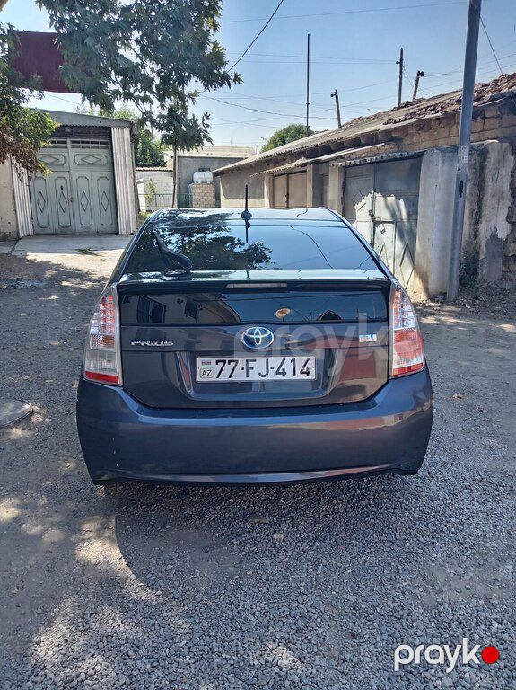 Toyota Prius, 1.8 L, 1.3 kWh, 2010 il, 419 680 km — Avtomobillər, Gəncə (7)