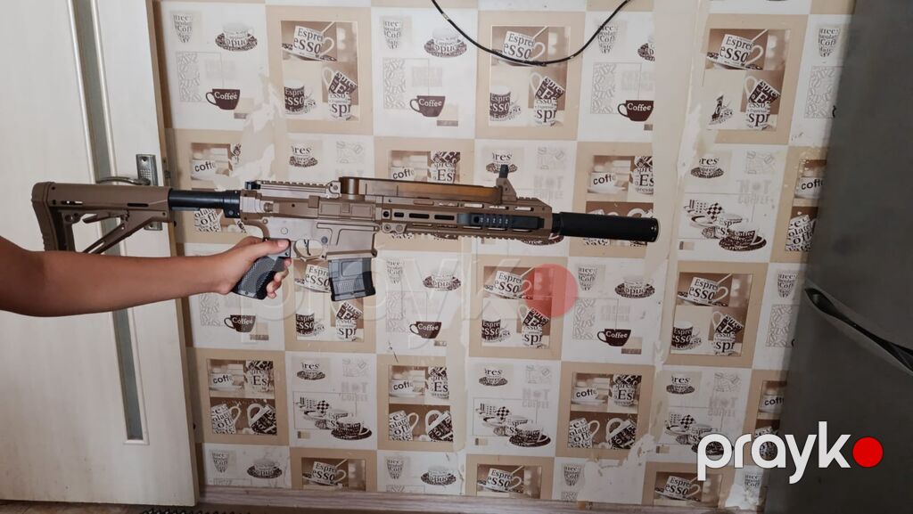 Satılır İwleyir adaptörü gülelleri wiwir suya qoyursan. Baha alınıb — Oyuncaq silahları, Bakı (3)