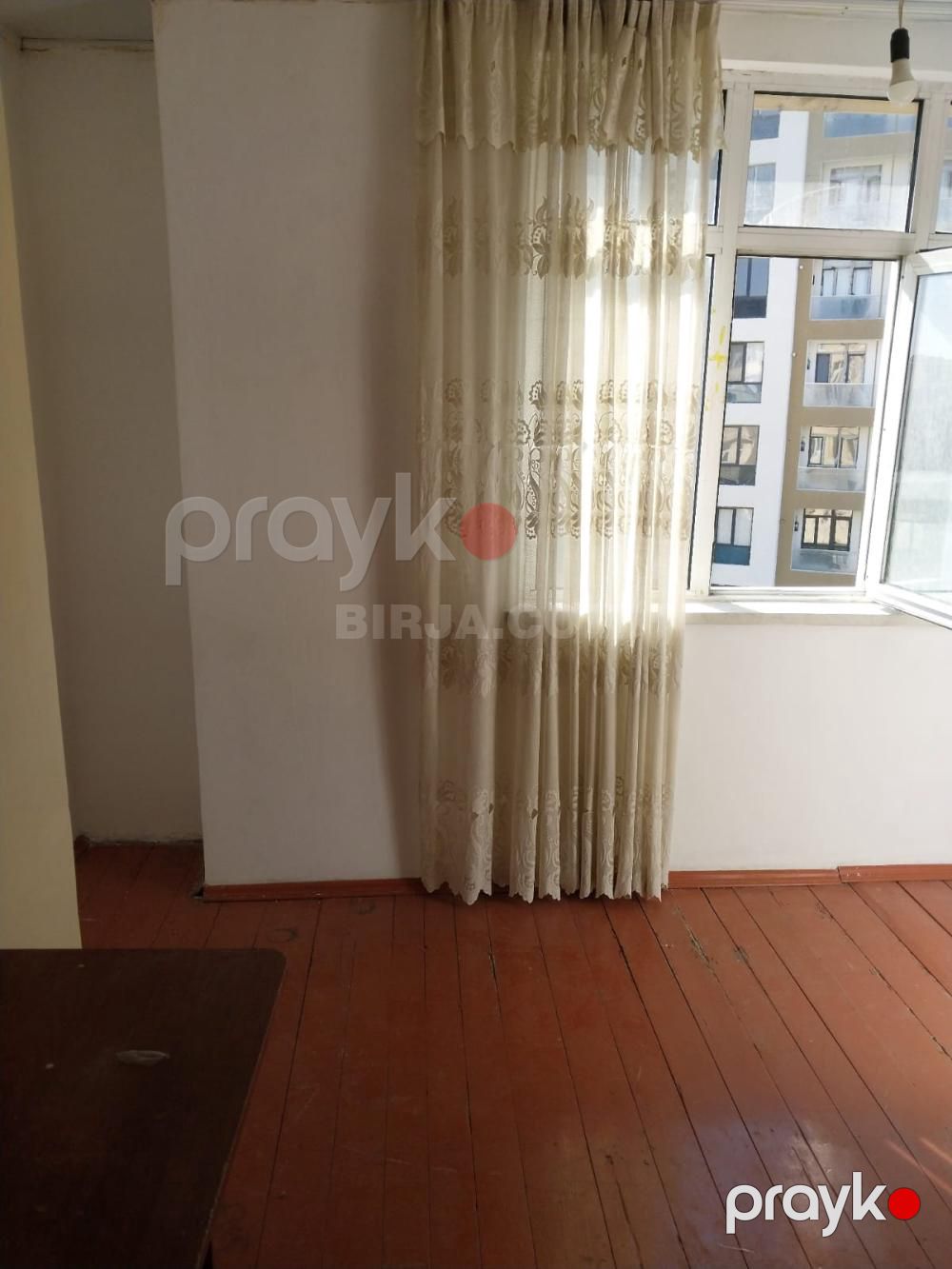 Satılır 1 otaqlı, 8 mkr — Ofis (3)
