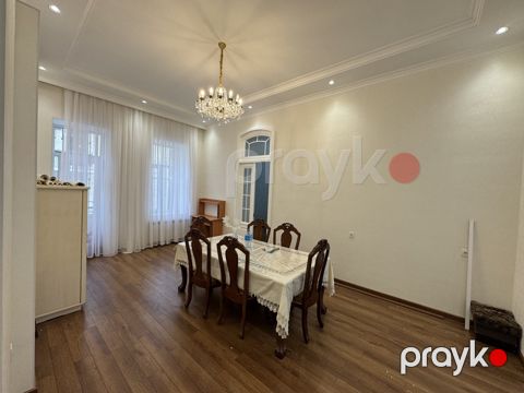 İcarəyə verilir 3 otaqlı köhnə tikili 100 m²