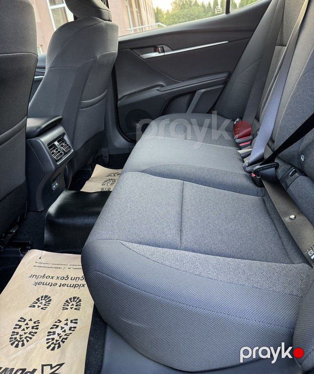 Toyota Camry, 2.5 L, 2026 il, 800 km — Avtomobillər, Gəncə (8)