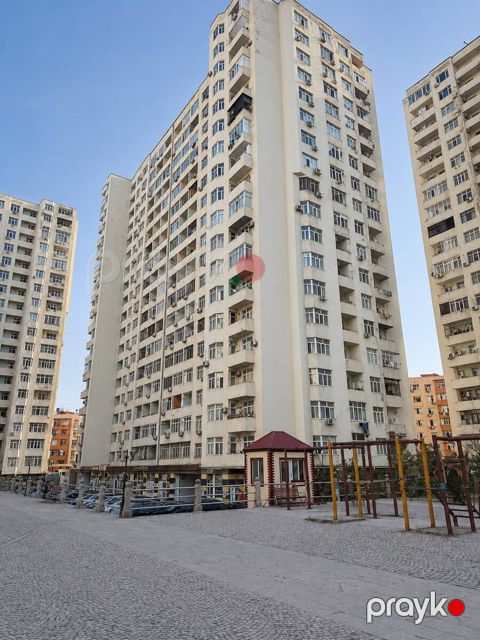 Satılır 3 otaqlı köhnə tikili 58 m² — Bakı