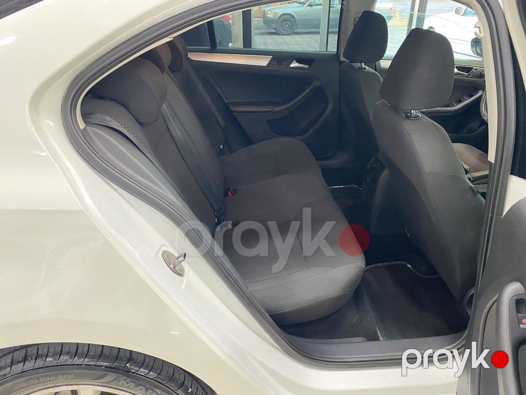 Volkswagen Jetta, 2.0 L, 2014 il, 201 000 km — Avtomobillər, Sumqayıt (6)