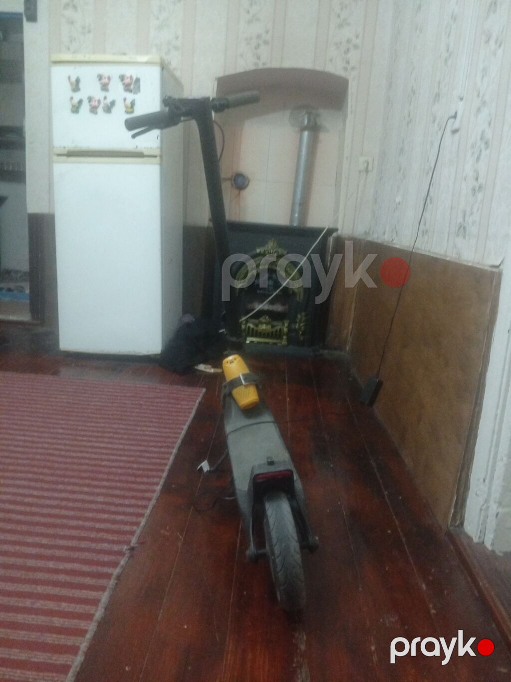 İşlənmiş Elektrik samokat 12", 751 - 1000 Vt, 26 - 35 km/s, Ünvandan götürmə — Skuterlər, Bakı (6)