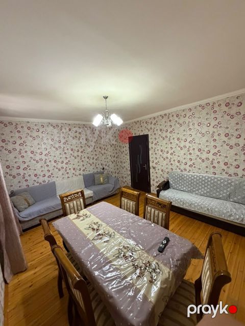 İcarəyə verilir 2 otaqlı köhnə tikili 65 m² — Bakı