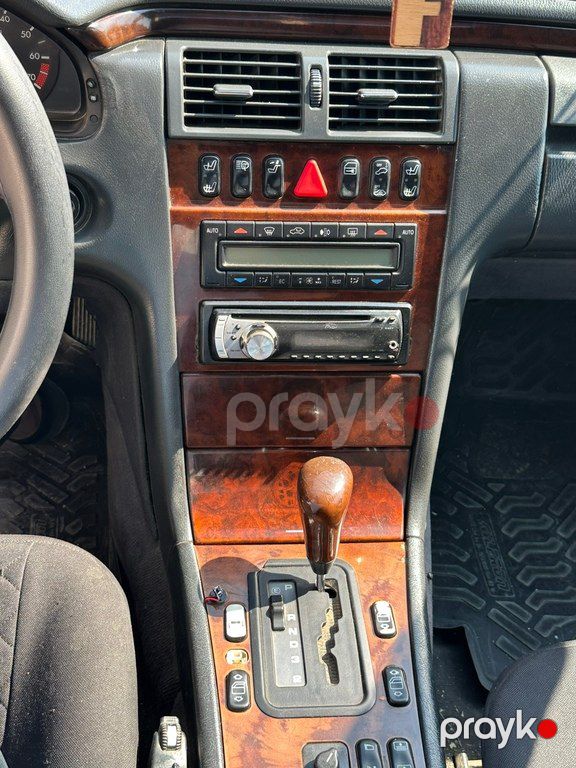 Mercedes E 230, 2.3 L, 1996 il, 400 000 km — Avtomobillər, Bakı (10)
