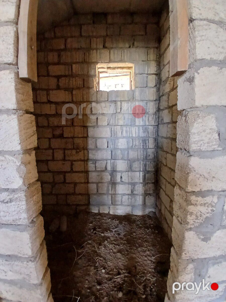 Həyət evi, Saray qəs — Ev, villa, Bakı (9)