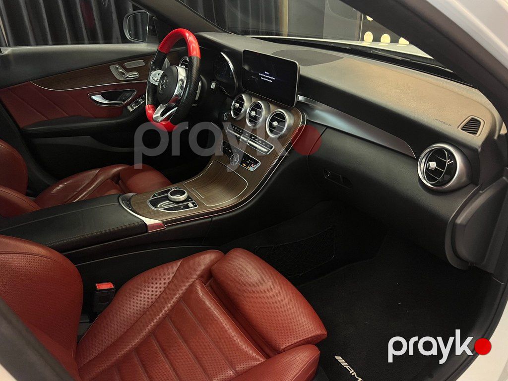 Mercedes C 300, 2.0 L, 2019 il, 84 000 km — Avtomobillər, Bakı (11)