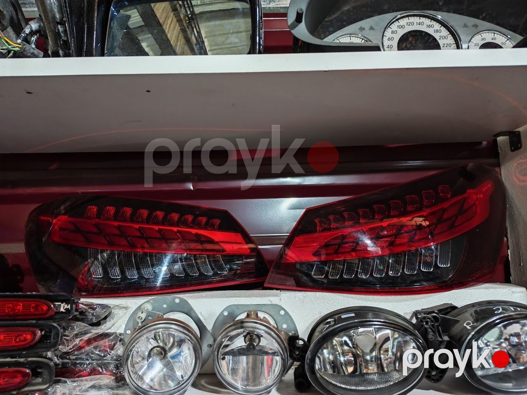 Mercedes W213 stop işığı — Ehtiyat hissələri və aksesuarlar, Bakı (2)