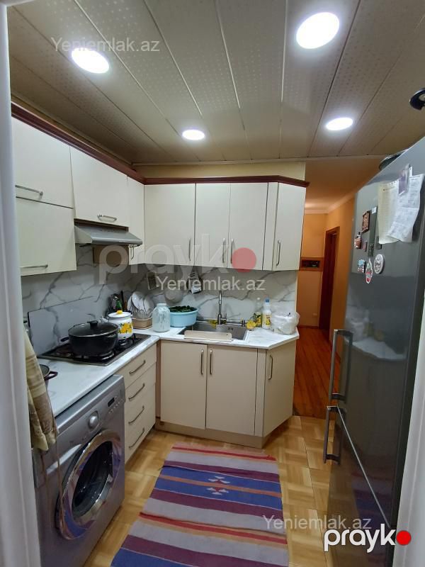 Satılır 4 otaqlı Bina evi menzil (Köhnə tikili), 80 m², 1-ci mikrorayon — Mənzil, Sumqayıt (6)