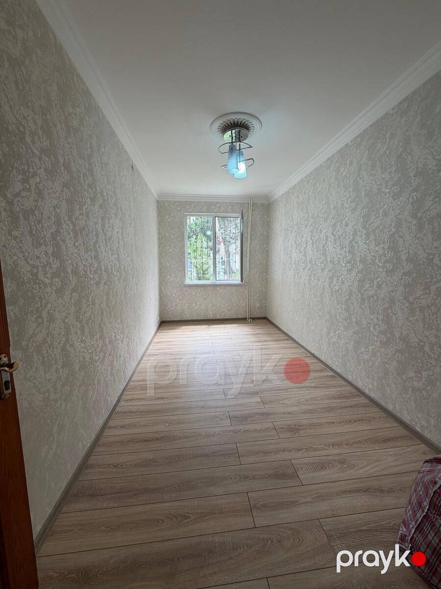 Satılır 2 otaqlı köhnə tikili 58 m² — Mənzil, Bakı (5)