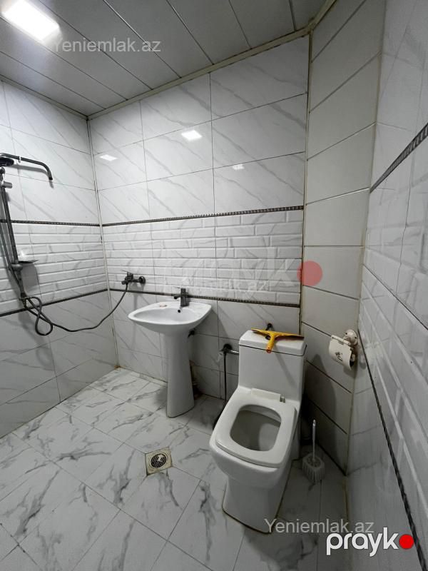 Satılır 2 otaqlı Bina evi menzil (Köhnə tikili), 45 m², 8-ci mikrorayon — Mənzil, Sumqayıt (3)