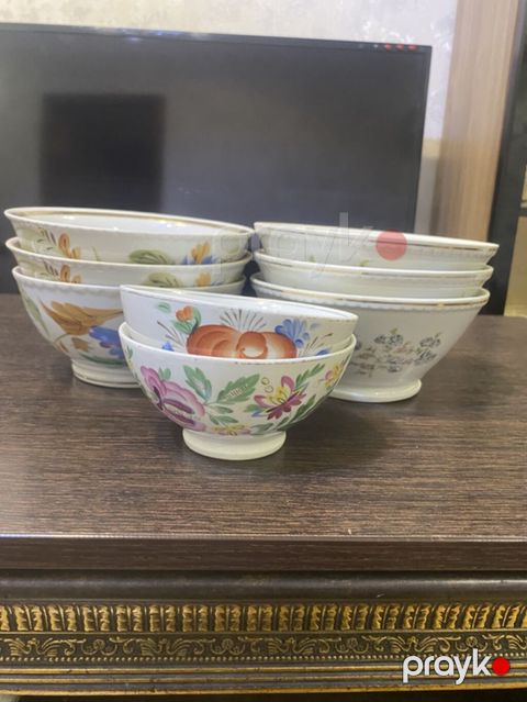 Məhsul: Porcelain kase dəsti Təsvir: qədimi kasa - Ümumi: 8 ədəd — Sumqayıt