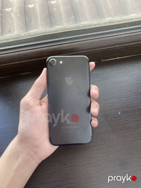 IPhone 7, Qara — Beyləqan