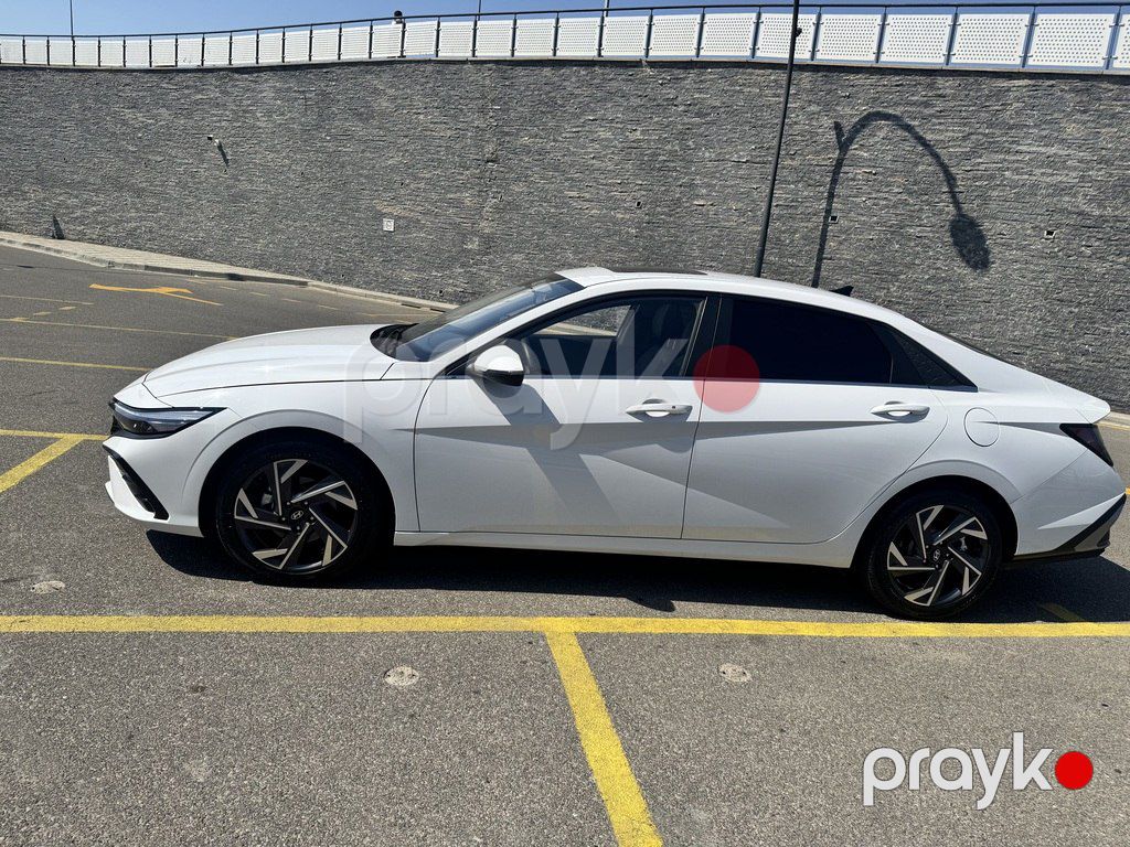 Hyundai Elantra, 1.5 L, 2024 il, 26 370 km — Avtomobillər, Bakı (10)