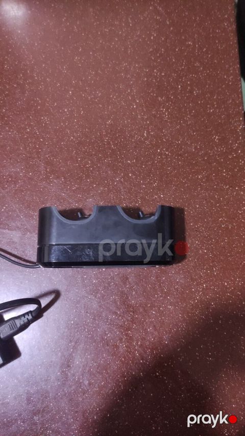 Playstation 4 üçün doc stansiya — Bakı