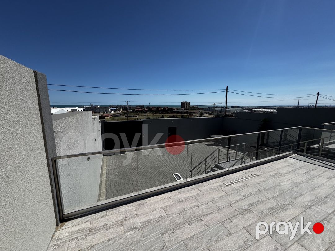 Satılır 5 otaqlı həyət evi/bağ evi 250 m² — Ev, villa, Bakı (4)