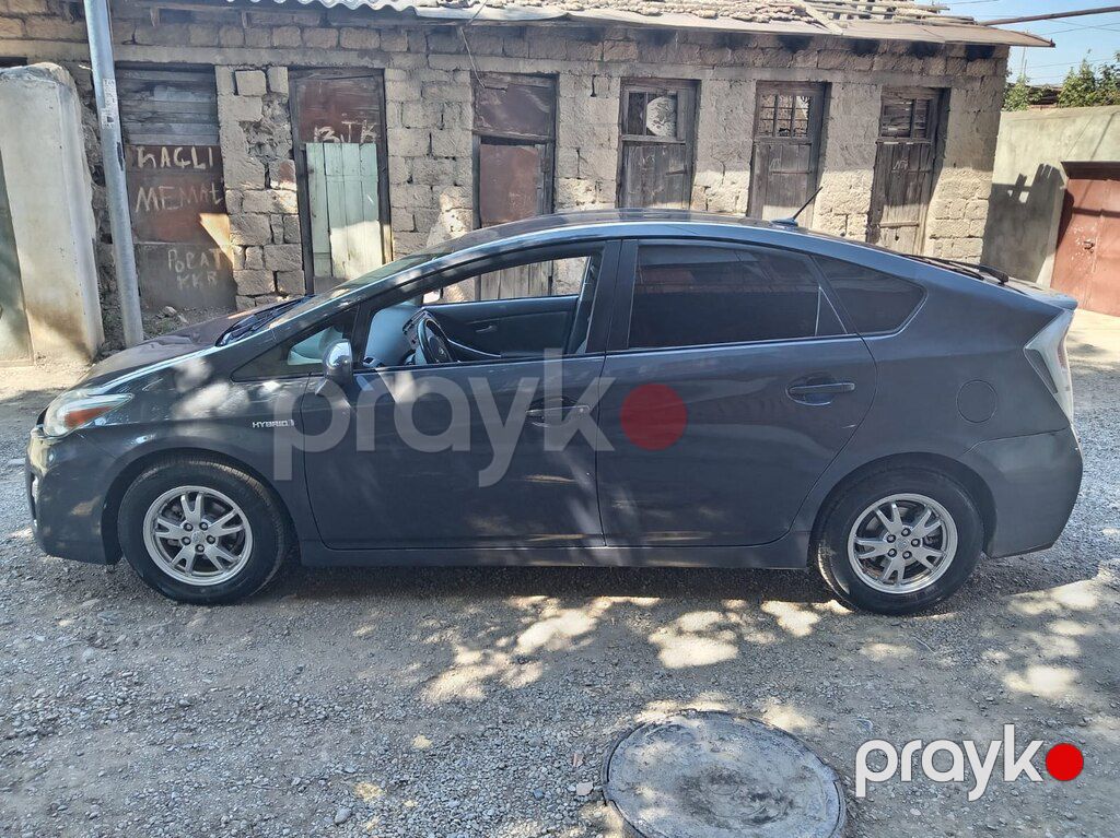 Toyota Prius, 1.8 L, 1.3 kWh, 2010 il, 419 680 km — Avtomobillər, Gəncə (5)