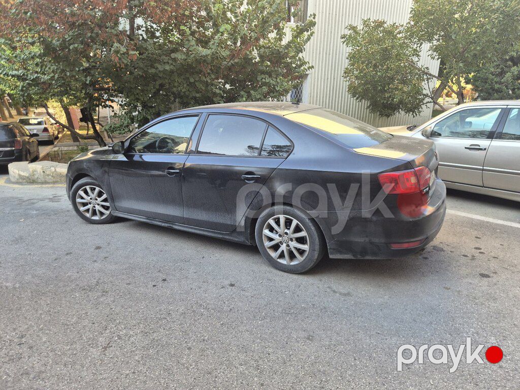 Volkswagen Jetta, 2.0 L, 2014 il, 497 000 km — Avtomobillər, Bakı (3)