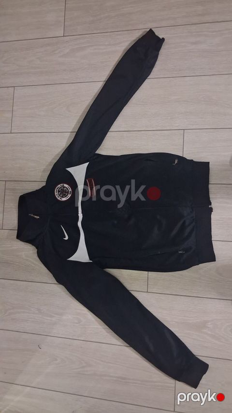 Məhsul: Celtic FC Nike idman jaketi - Brend: Nike - Klub: The Celtic — Xırdalan