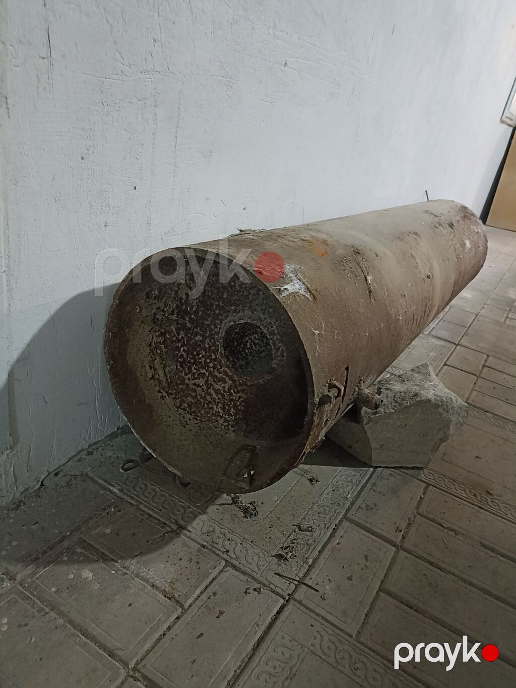 Bele bir kalonka var 2 metre yaxindir.Qalin demirden duzelib istifade — Fəliz məmulatı, Hacıqabul (2)