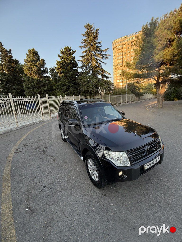 Mitsubishi Pajero, 3.5 L, 2011 il, 228 000 km — Avtomobillər, Bakı (5)