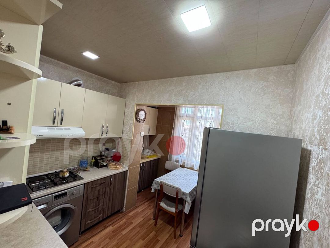 Satılır 2 otaqlı köhnə tikili 60 m² — Mənzil, Bakı (4)