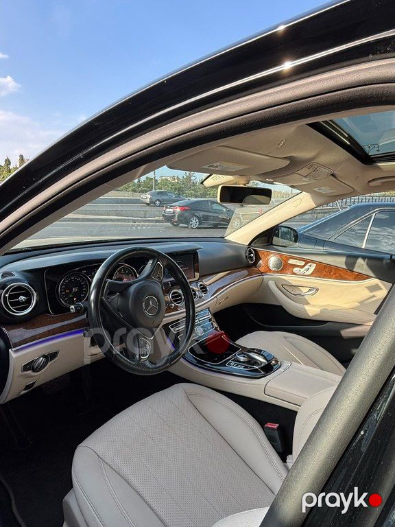 Mercedes E 300, 2.0 L, 2016 il, 90 000 km — Avtomobillər, Bakı (4)