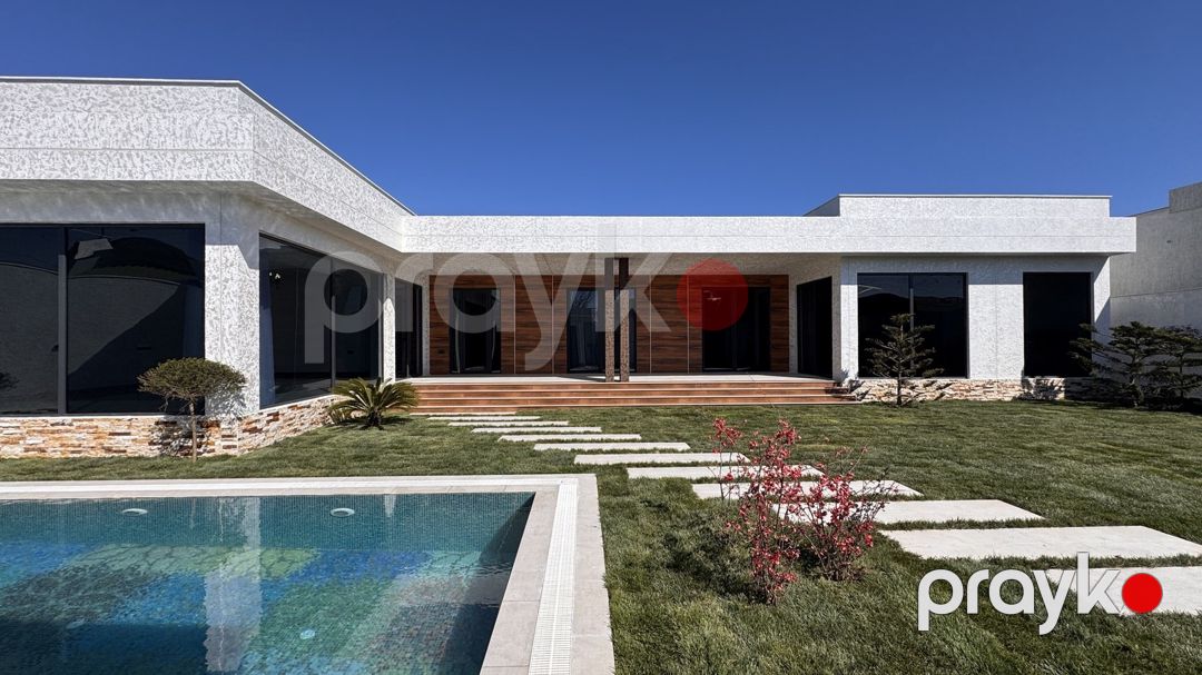 Satılır 5 otaqlı həyət evi/bağ evi 250 m² — Ev, villa, Bakı (4)