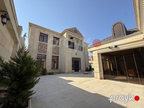 Satılır 8 otaqlı həyət evi/bağ evi 400 m² — Bakı