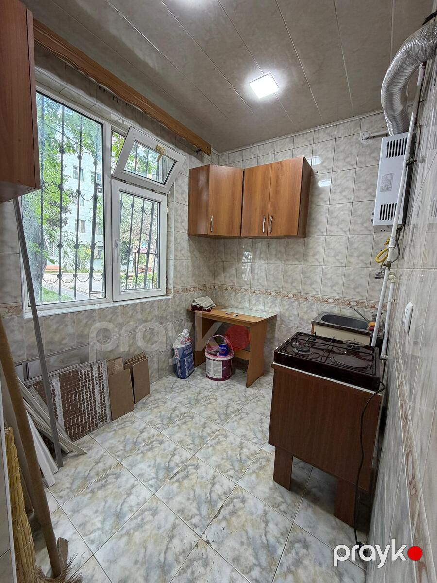 Satılır 2 otaqlı köhnə tikili 58 m² — Mənzil, Bakı (6)