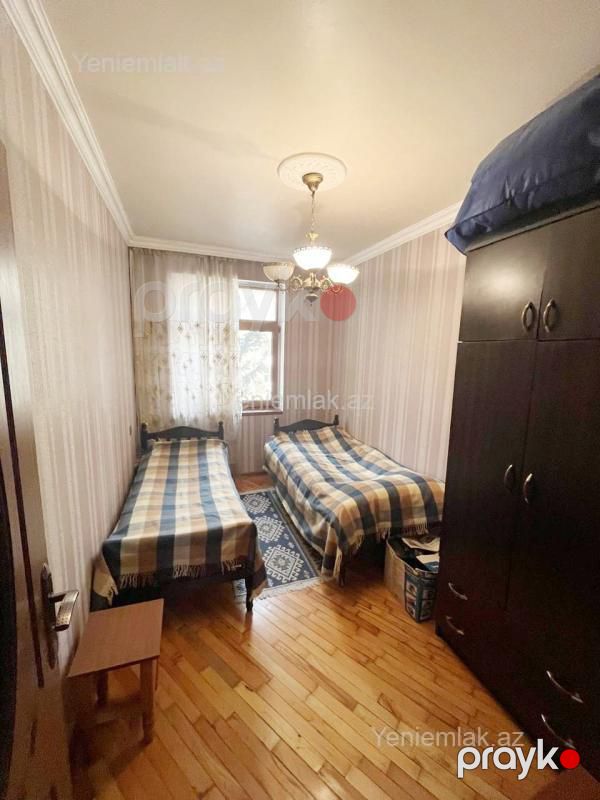 Satılır 3 otaqlı Bina evi menzil (Köhnə tikili), 80 m², 8-ci mikrorayon — Mənzil, Sumqayıt (11)