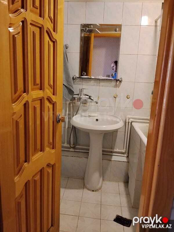 Nizami rayonunda 2 otaqlı Köhnə tikili Satılır, 65 m² — Mənzil, Bakı (9)