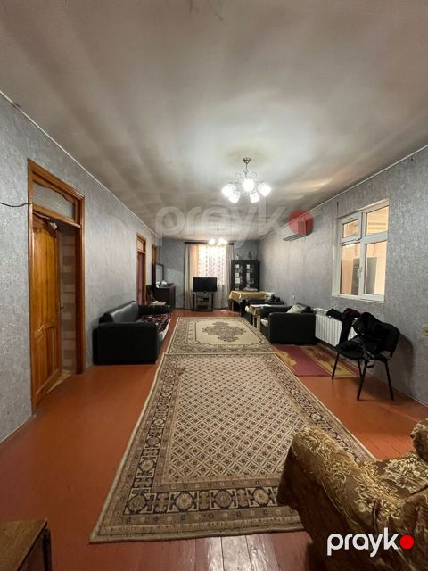 Satılır 5 otaqlı həyət evi/bağ evi 220 m² — Bakı