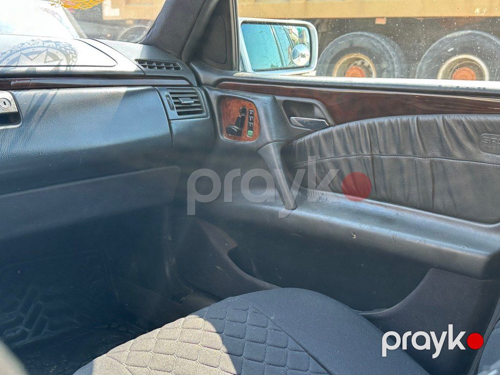 Mercedes E 230, 2.3 L, 1996 il, 400 000 km — Avtomobillər, Bakı (11)