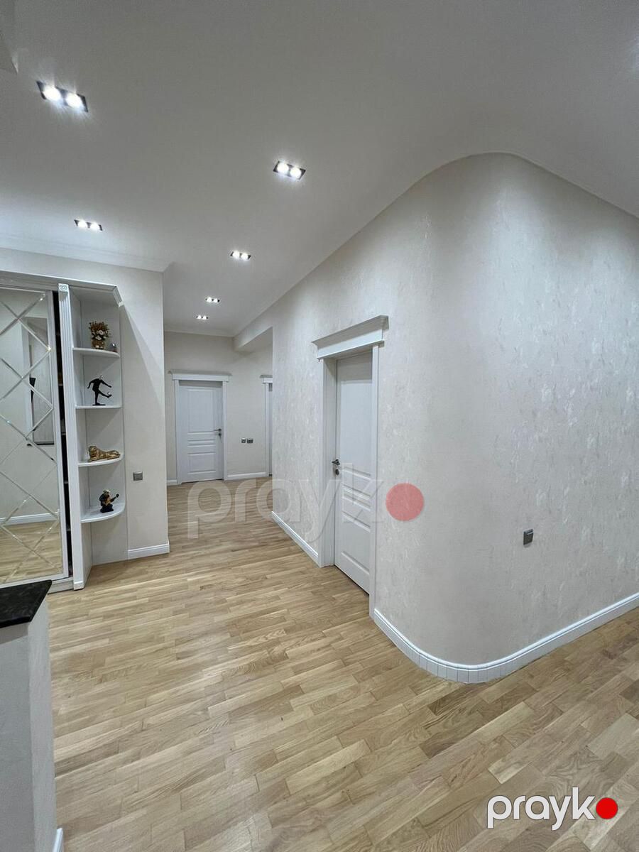 Satılır 4 otaqlı yeni tikili 171 m² — Mənzil, Bakı (6)
