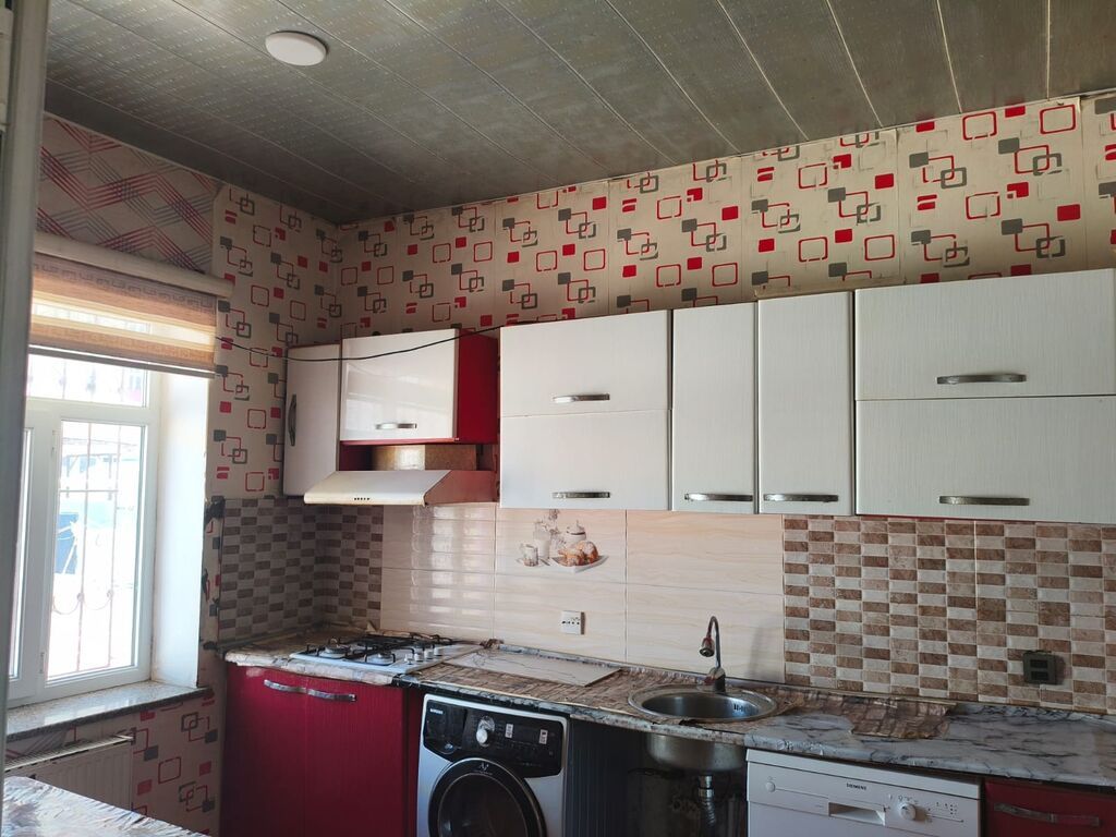128 kv. m, 4 otaqlı, Kombi, Qaz, İşıq — Ev, villa, Bakı (6)