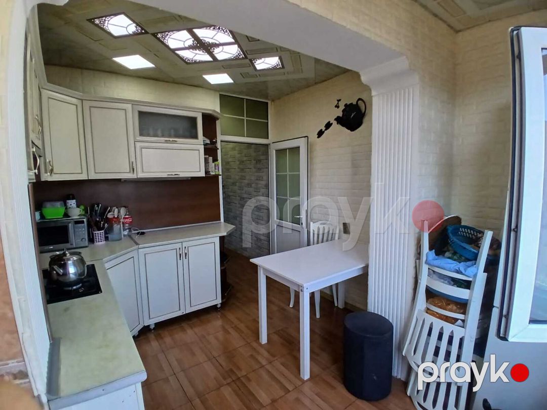 Satılır 2 otaqlı köhnə tikili 65 m² — Mənzil, Bakı (8)