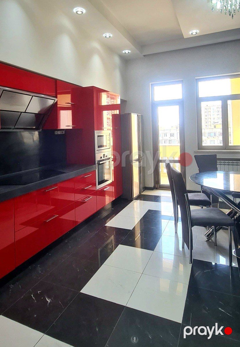 İcarəyə verilir 5 otaqlı yeni tikili 280 m² — Mənzil, Bakı (9)