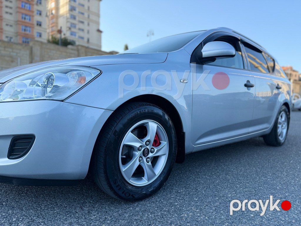 Kia Ceed SW, 1.4 L, 2008 il, 262 000 km — Avtomobillər, Bakı (6)