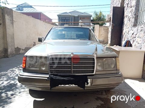 Mercedes E 200, 2.0 L, 1993 il, 300 000 km — Bakı
