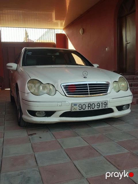 Mercedes C 230, 2.5 L, 2006 il, 277 000 km — Gəncə