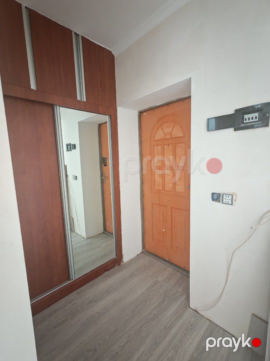 Satılır 1 otaqlı köhnə tikili 35 m² — Mənzil, Bakı (6)
