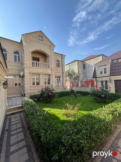 Satılır 6 otaqlı həyət evi/bağ evi 220 m² — Bakı